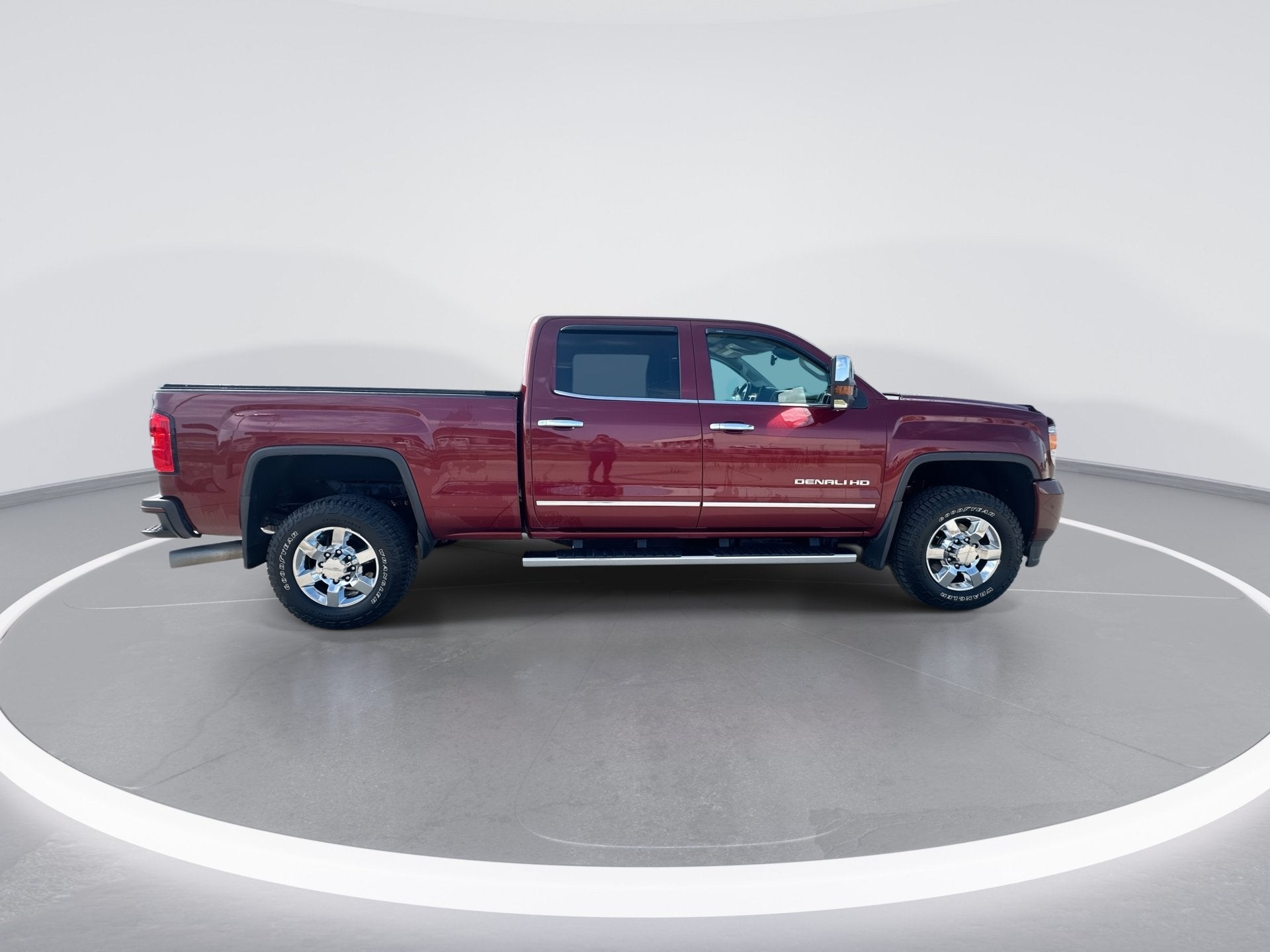2015 GMC Sierra 2500HD available WiFi Denali