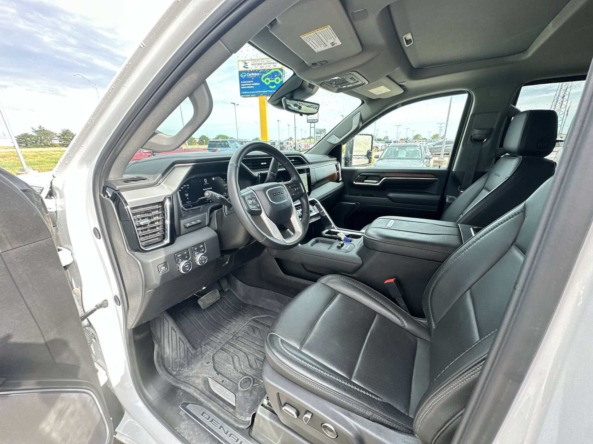 2024 GMC Sierra 2500HD Denali