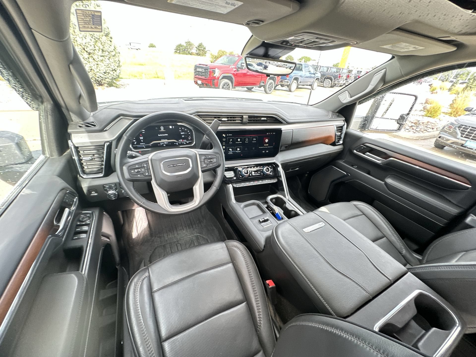 2024 GMC Sierra 2500HD Denali