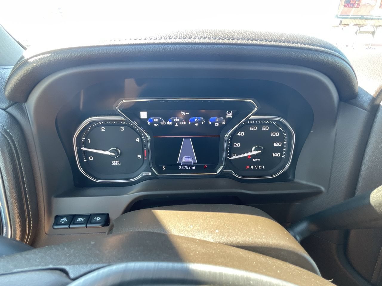 2023 GMC Sierra 2500HD Denali