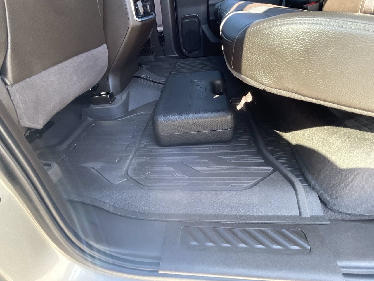 2023 GMC Sierra 2500HD Denali