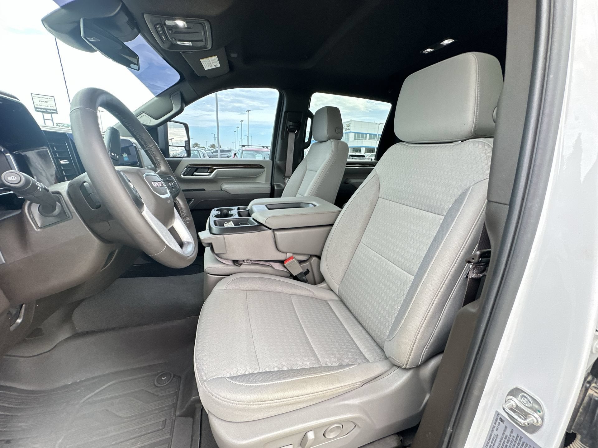 2025 GMC Sierra 2500HD SLE