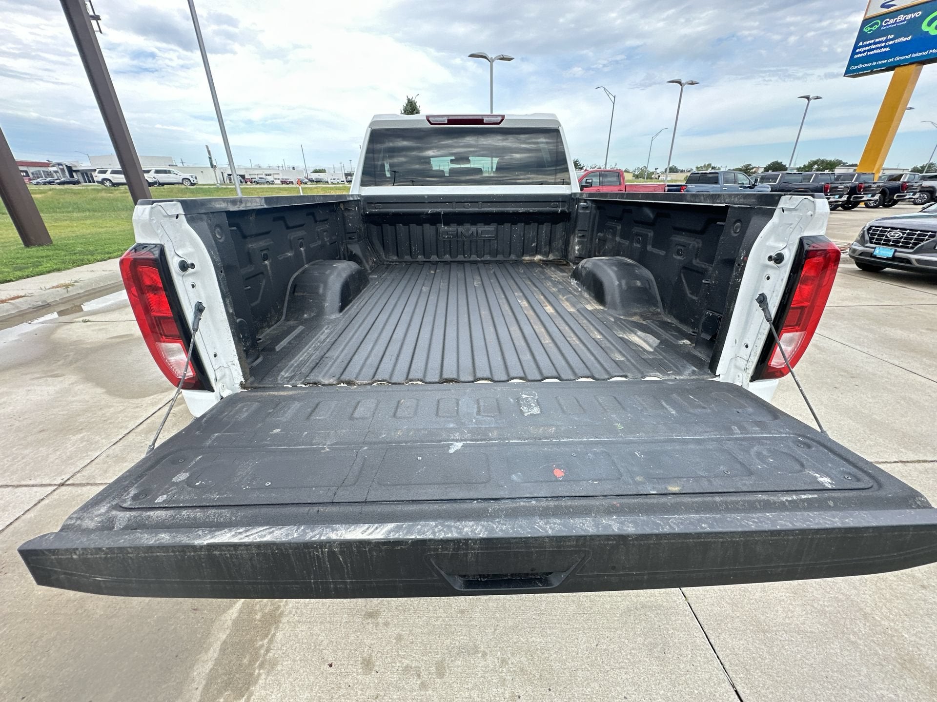 2025 GMC Sierra 2500HD SLE