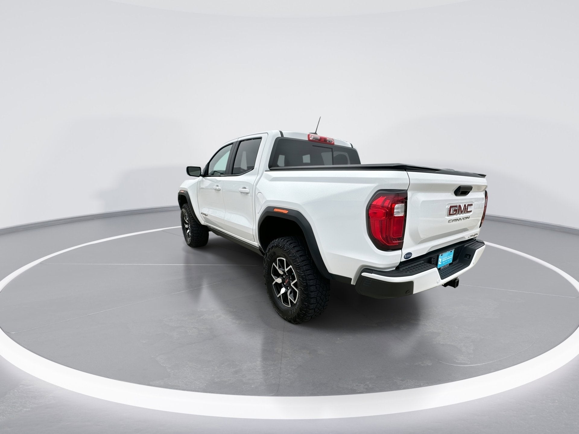 2025 GMC Canyon 4WD AT4