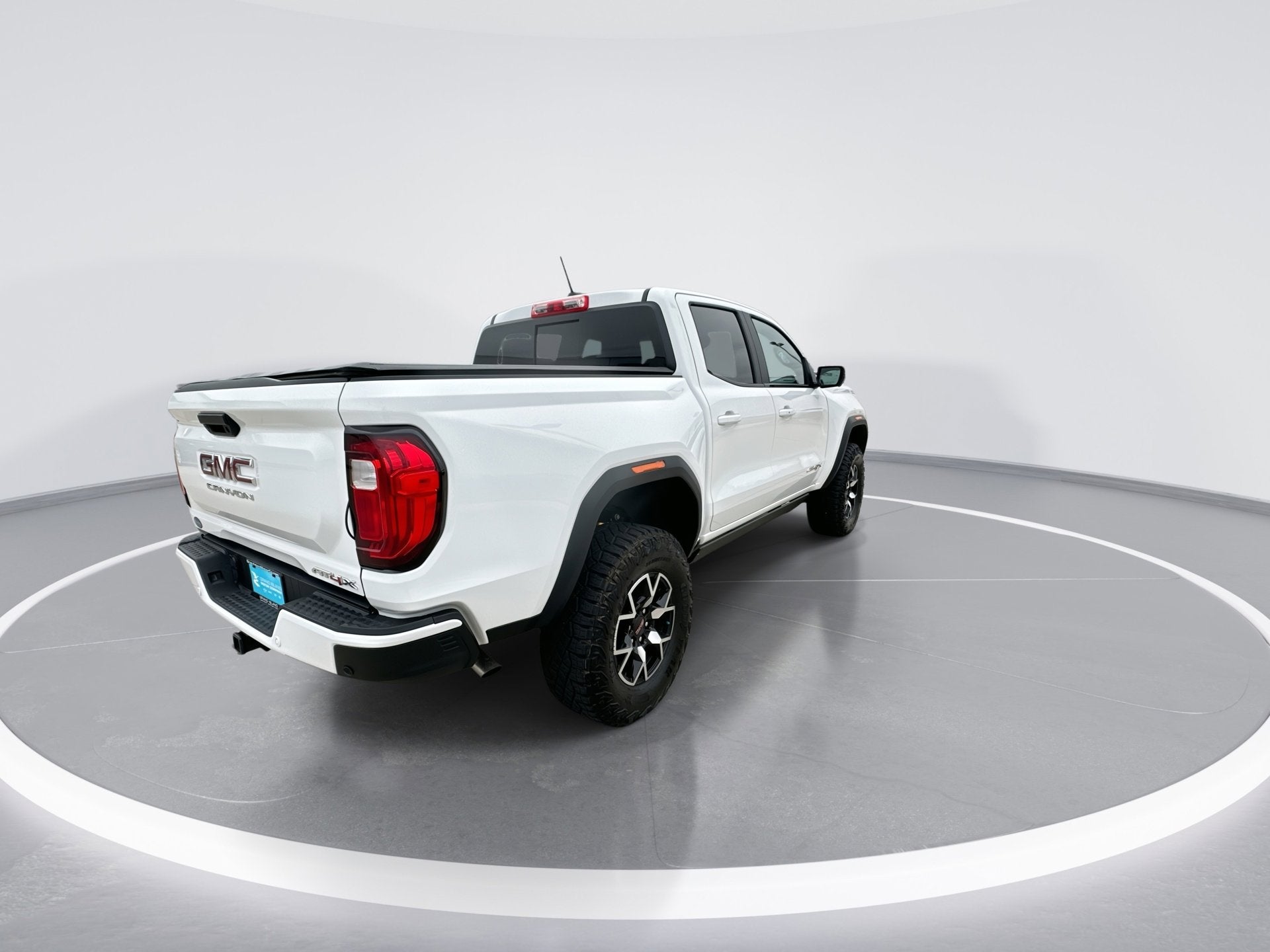 2025 GMC Canyon 4WD AT4