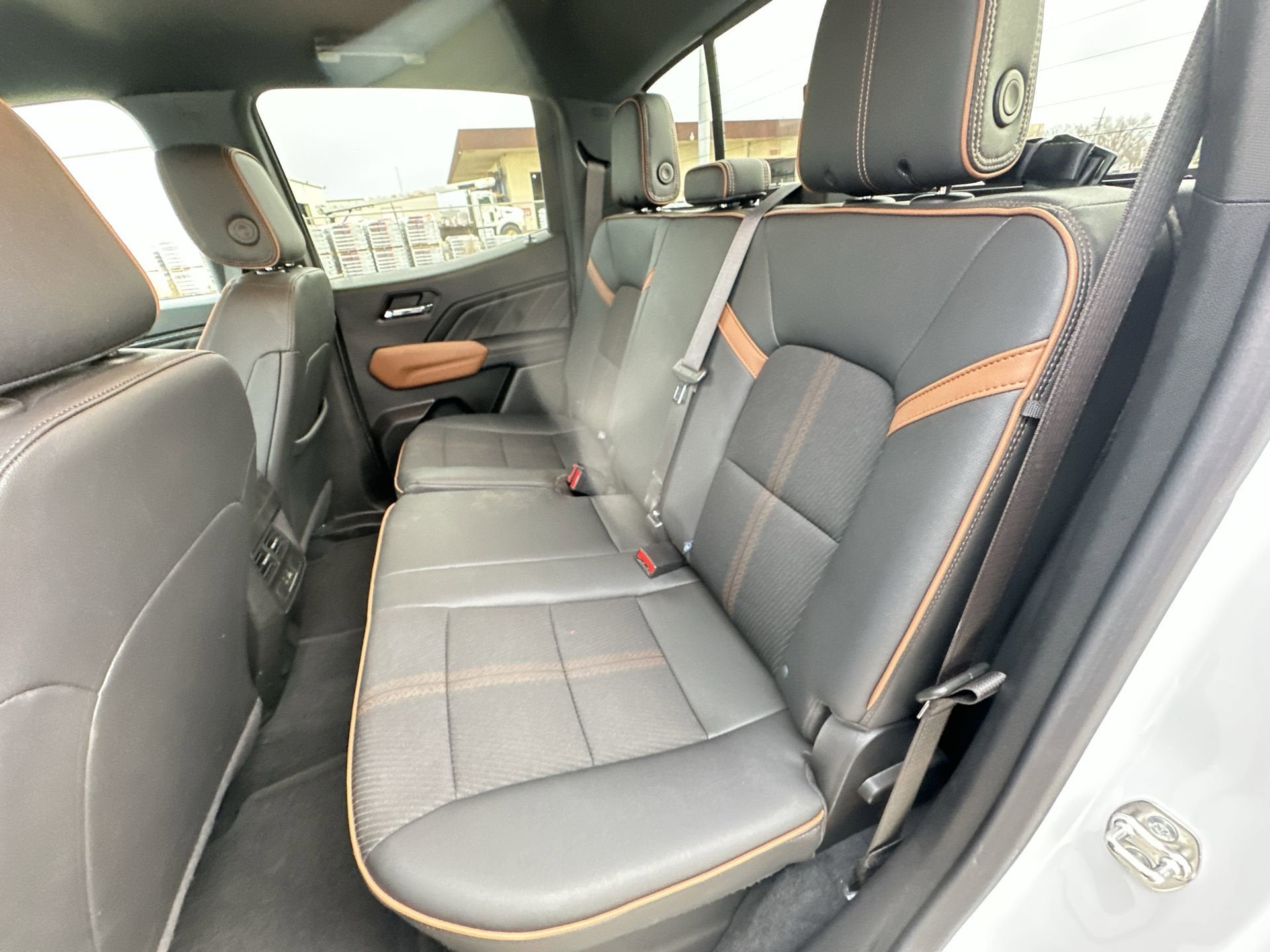 2024 GMC Canyon 4WD AT4
