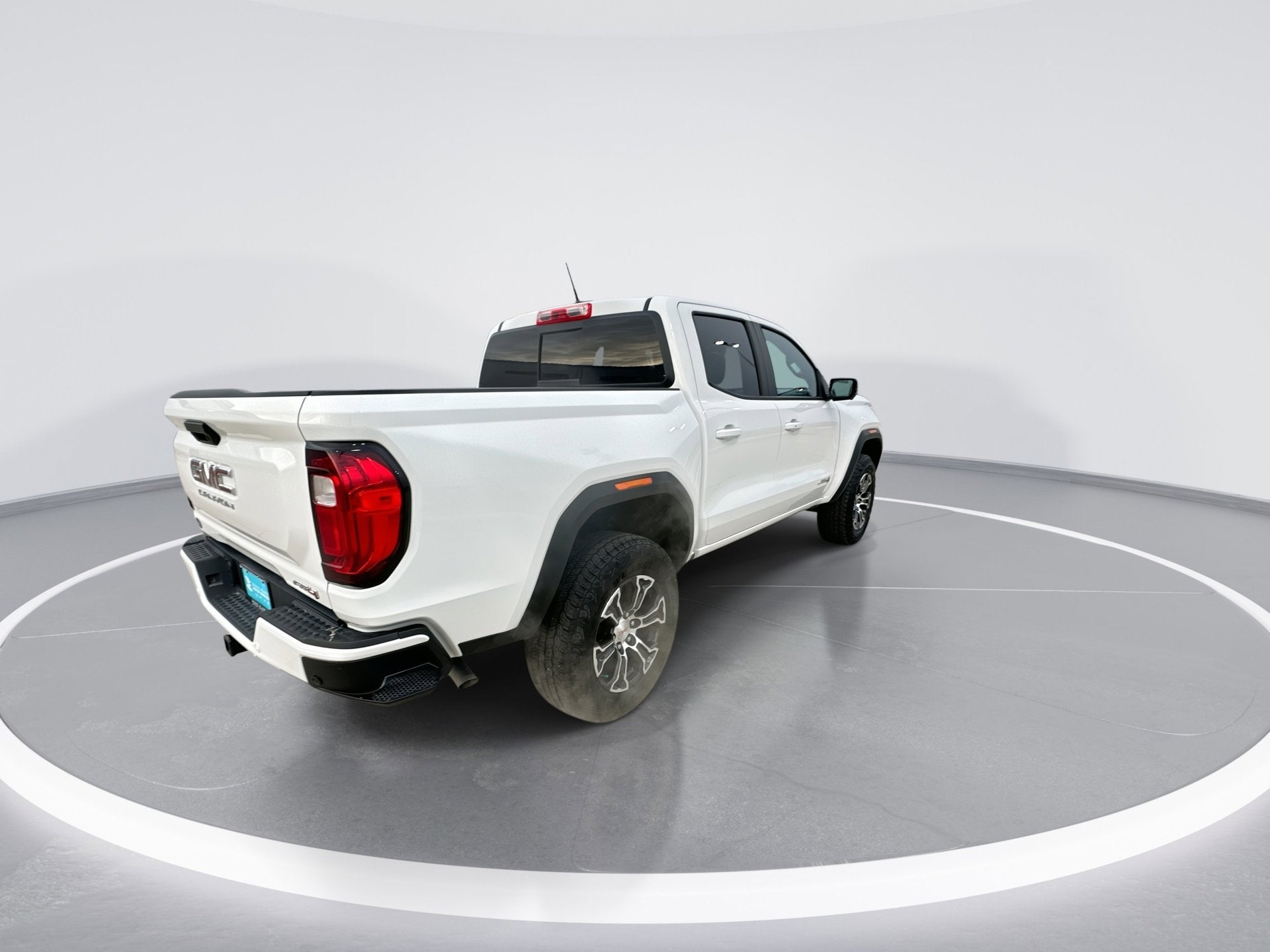 2024 GMC Canyon 4WD AT4