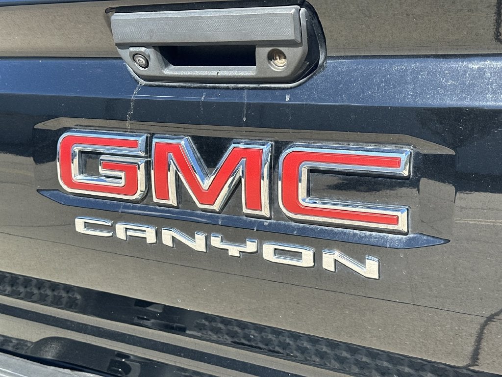 2023 GMC Canyon AT4