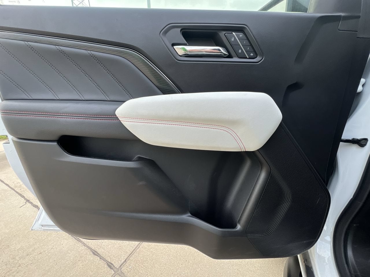 2024 GMC Canyon 4WD AT4X