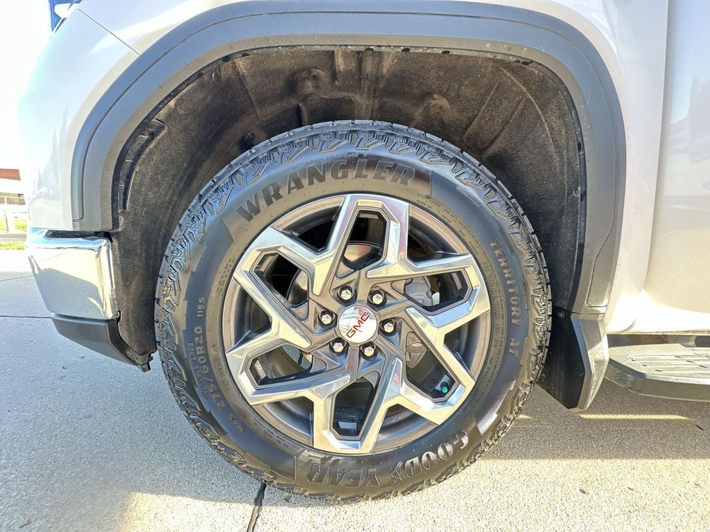 2024 GMC Sierra 1500 SLT