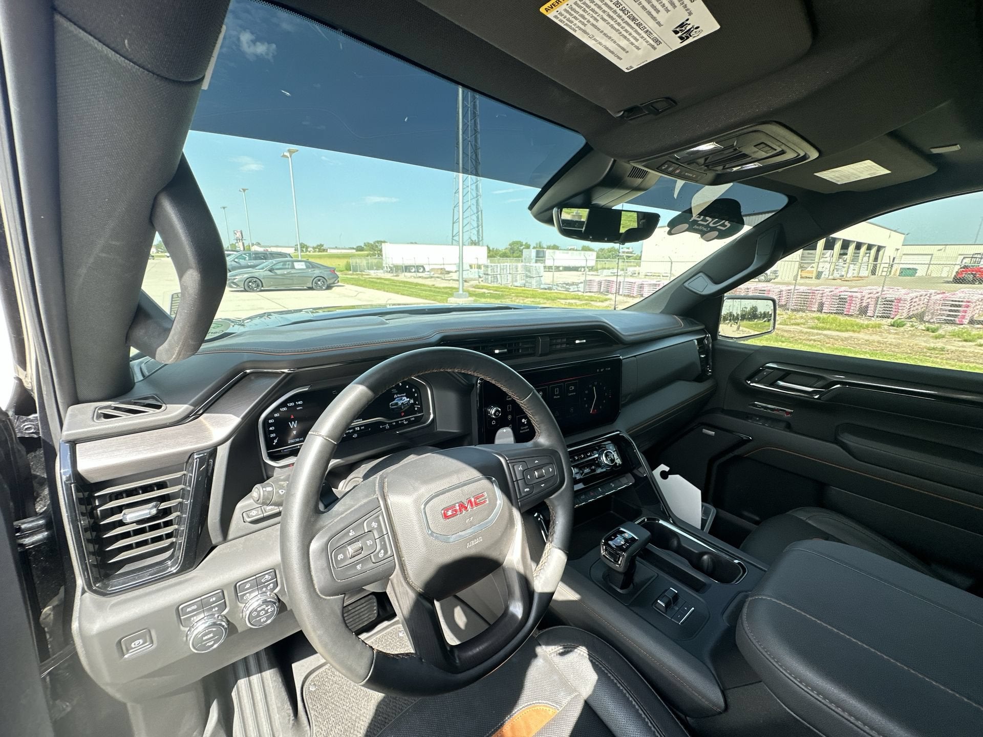 2024 GMC Sierra 1500 AT4