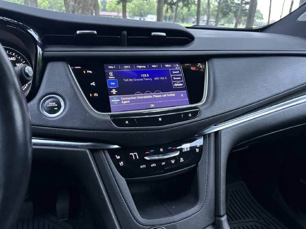 2021 Cadillac XT5 Premium Luxury