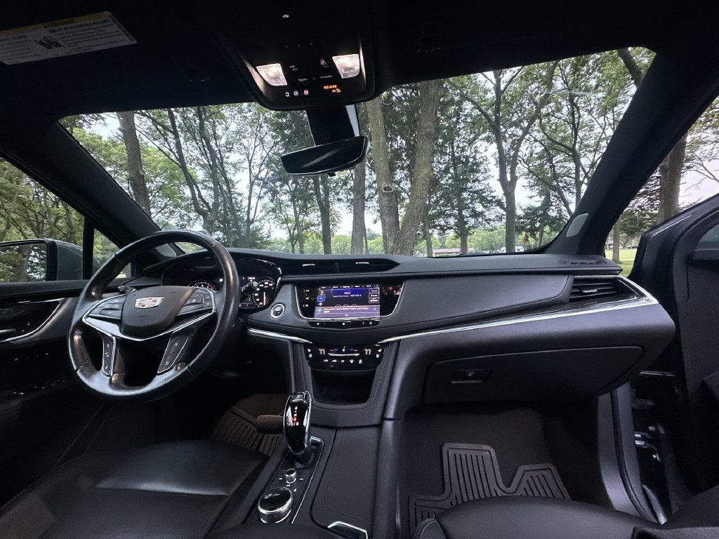 2021 Cadillac XT5 Premium Luxury