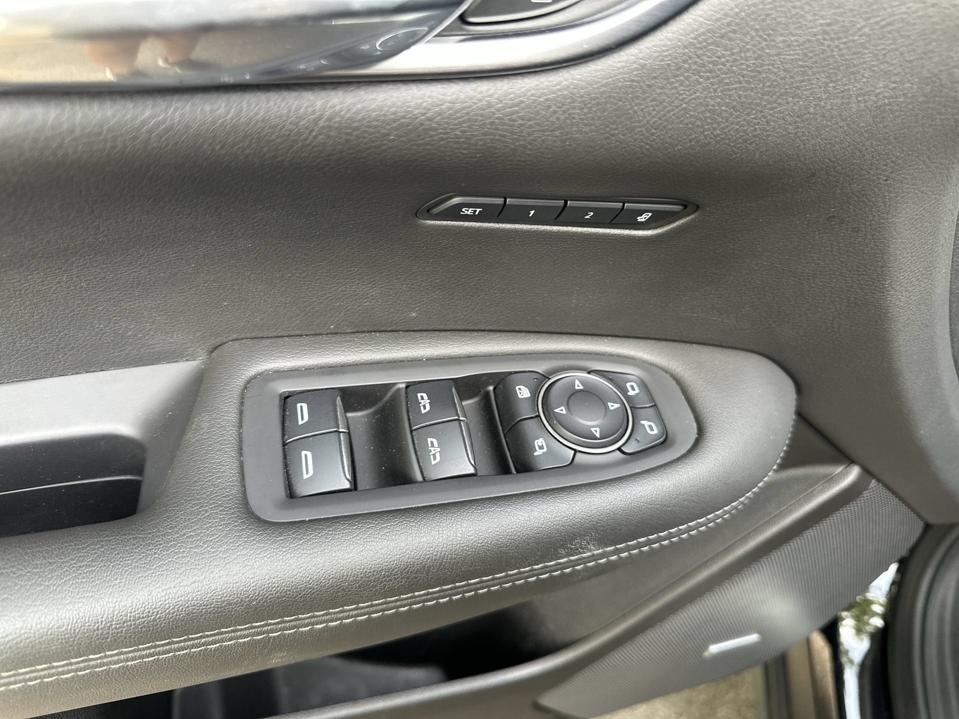2024 Cadillac XT6 AWD Luxury