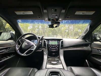 2019 Cadillac Escalade Platinum Edition