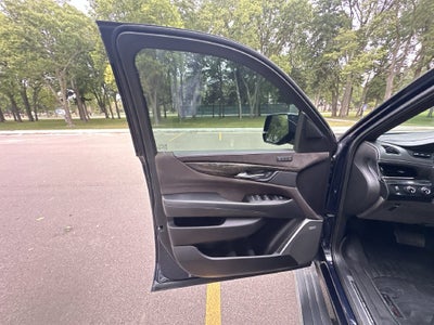 2019 Cadillac Escalade Platinum Edition