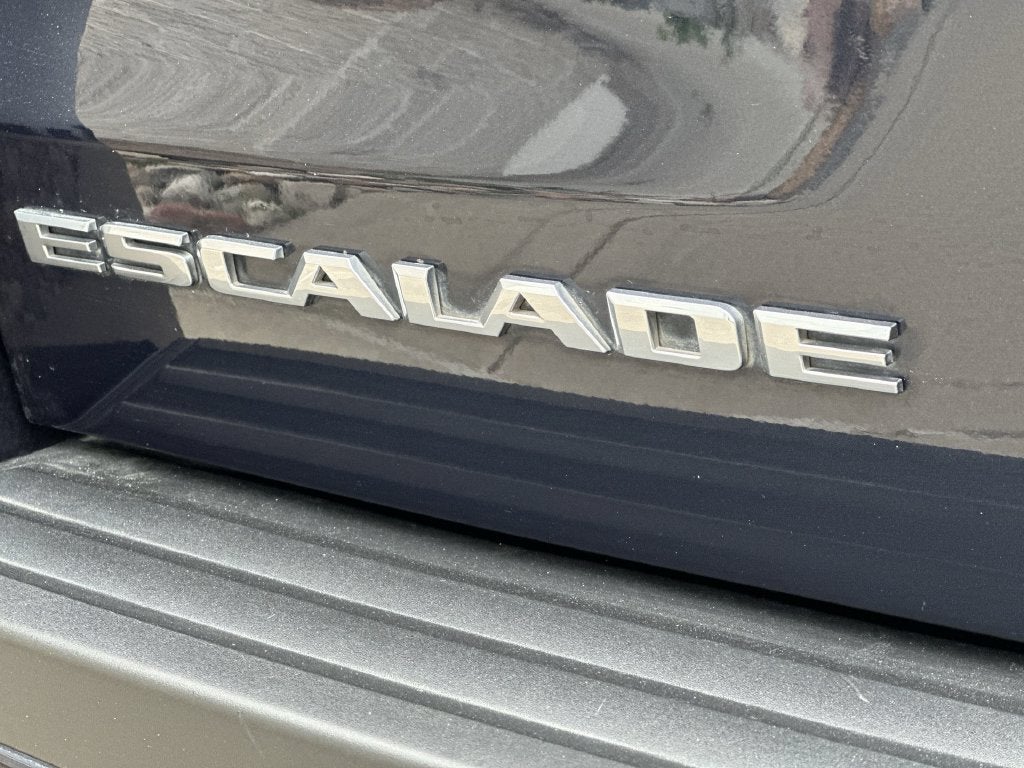 2019 Cadillac Escalade Platinum Edition