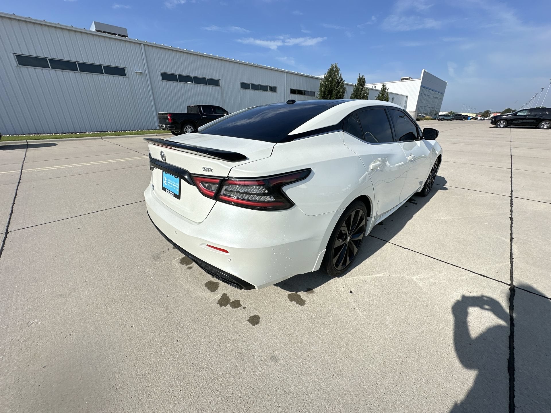 2022 Nissan Maxima SR