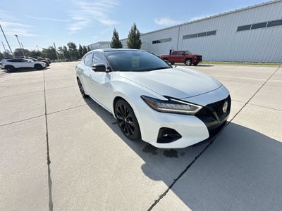 2022 Nissan Maxima SR