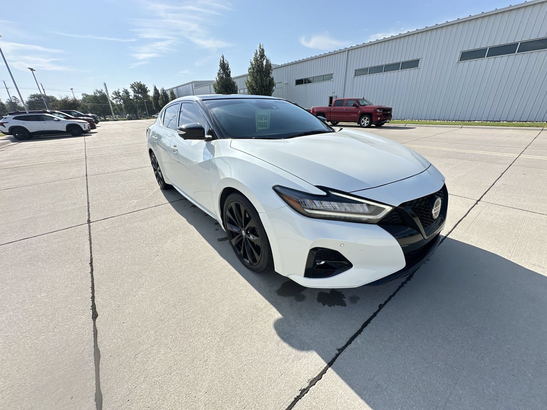 2022 Nissan Maxima SR