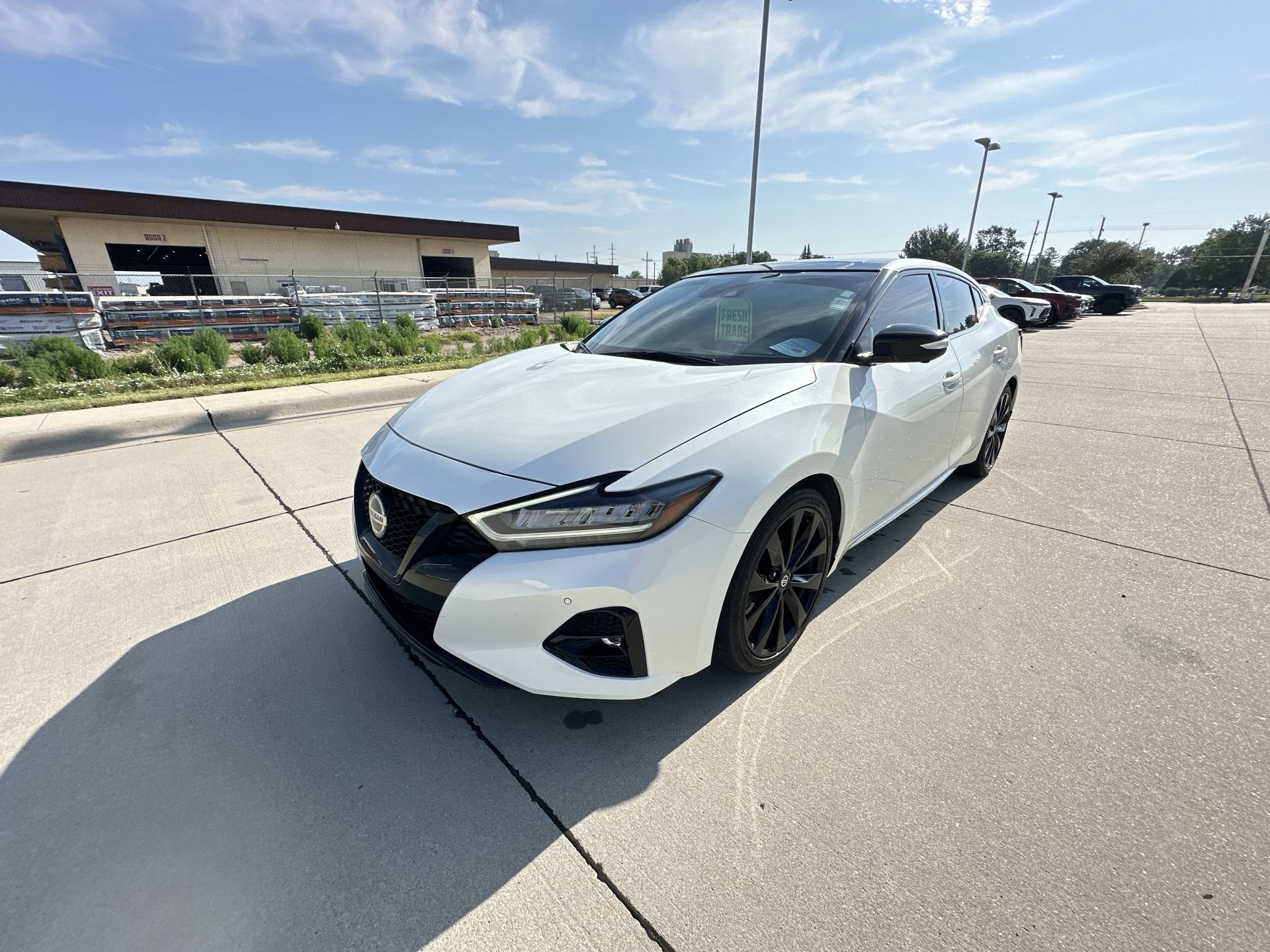 2022 Nissan Maxima SR