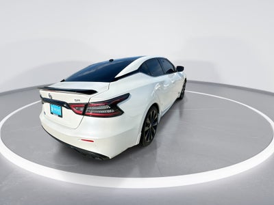 2022 Nissan Maxima SR