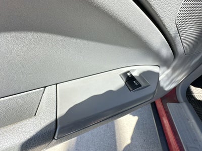 2005 Ford Mustang Deluxe