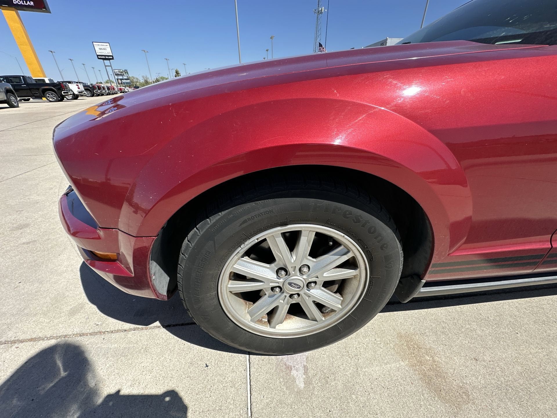 2005 Ford Mustang Deluxe