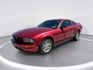2005 Ford Mustang Deluxe
