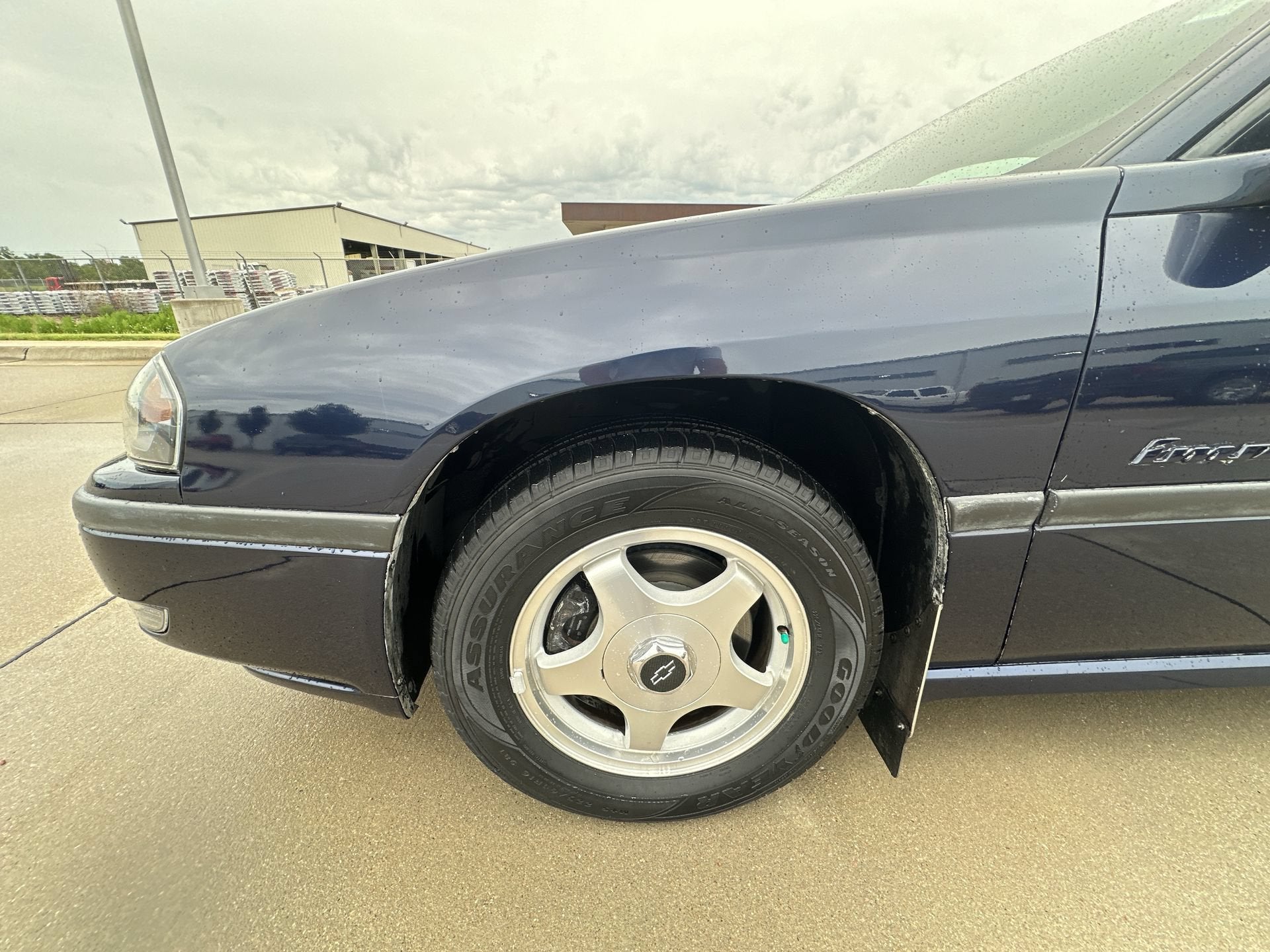 2000 Chevrolet Impala LS