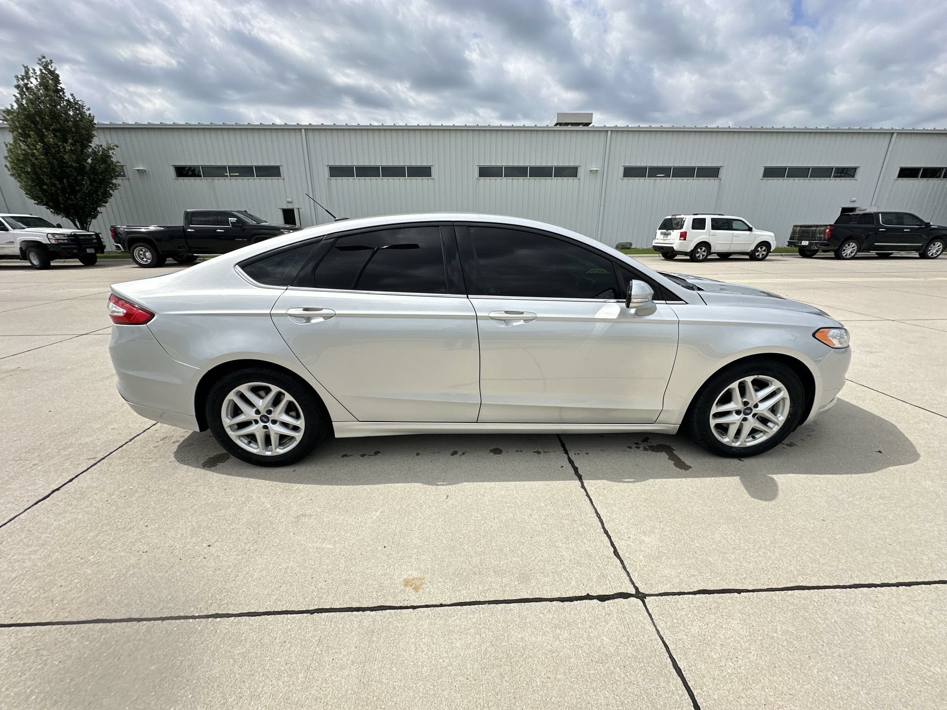 2016 Ford Fusion SE