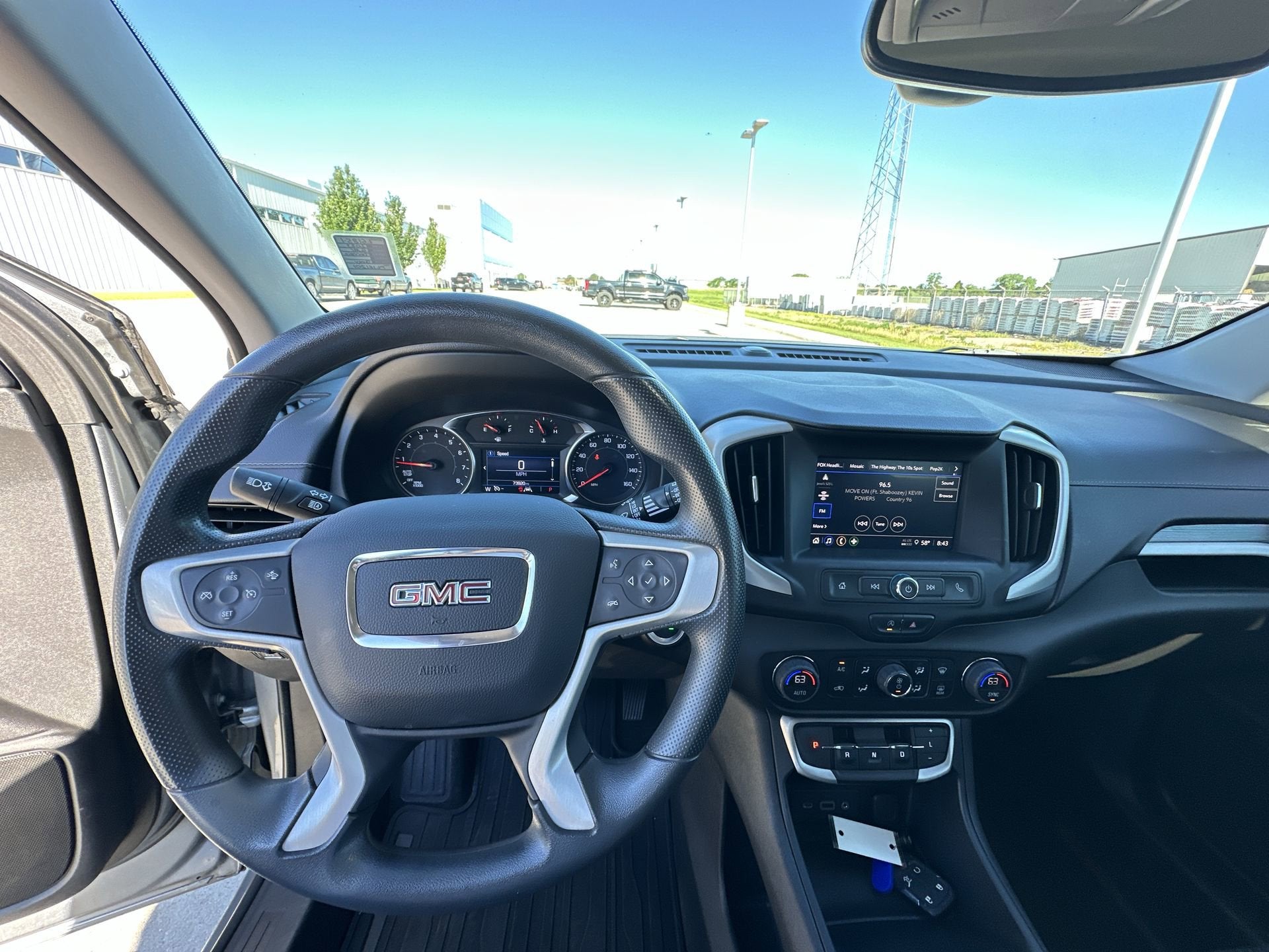 2023 GMC Terrain SLE