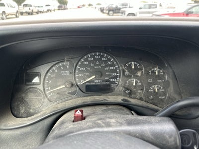 2002 Chevrolet Avalanche 1500 Base 130 WB