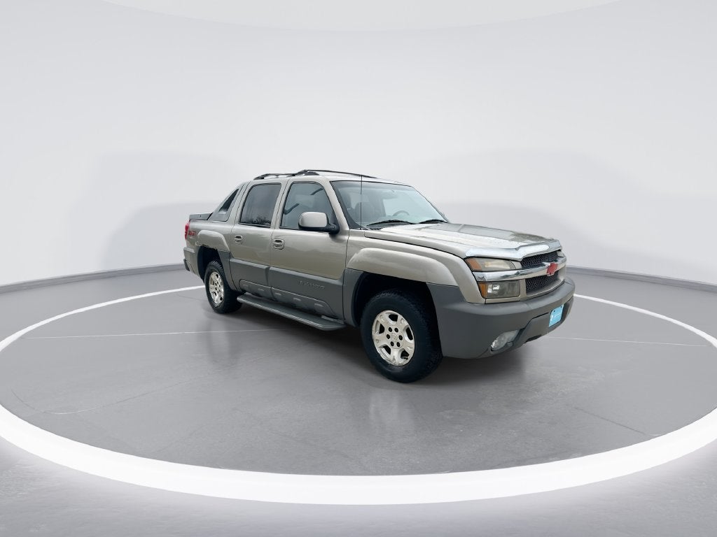 2002 Chevrolet Avalanche 1500 Base 130 WB