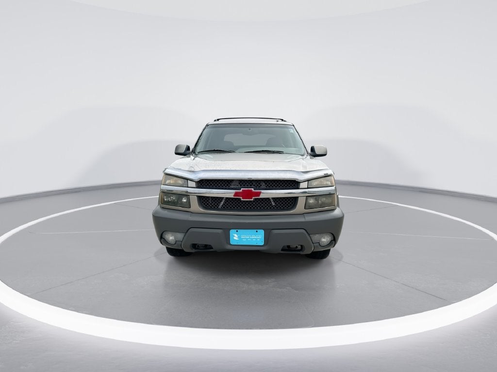 2002 Chevrolet Avalanche 1500 Base 130 WB