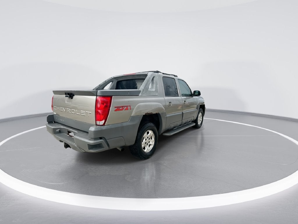 2002 Chevrolet Avalanche 1500 Base 130 WB
