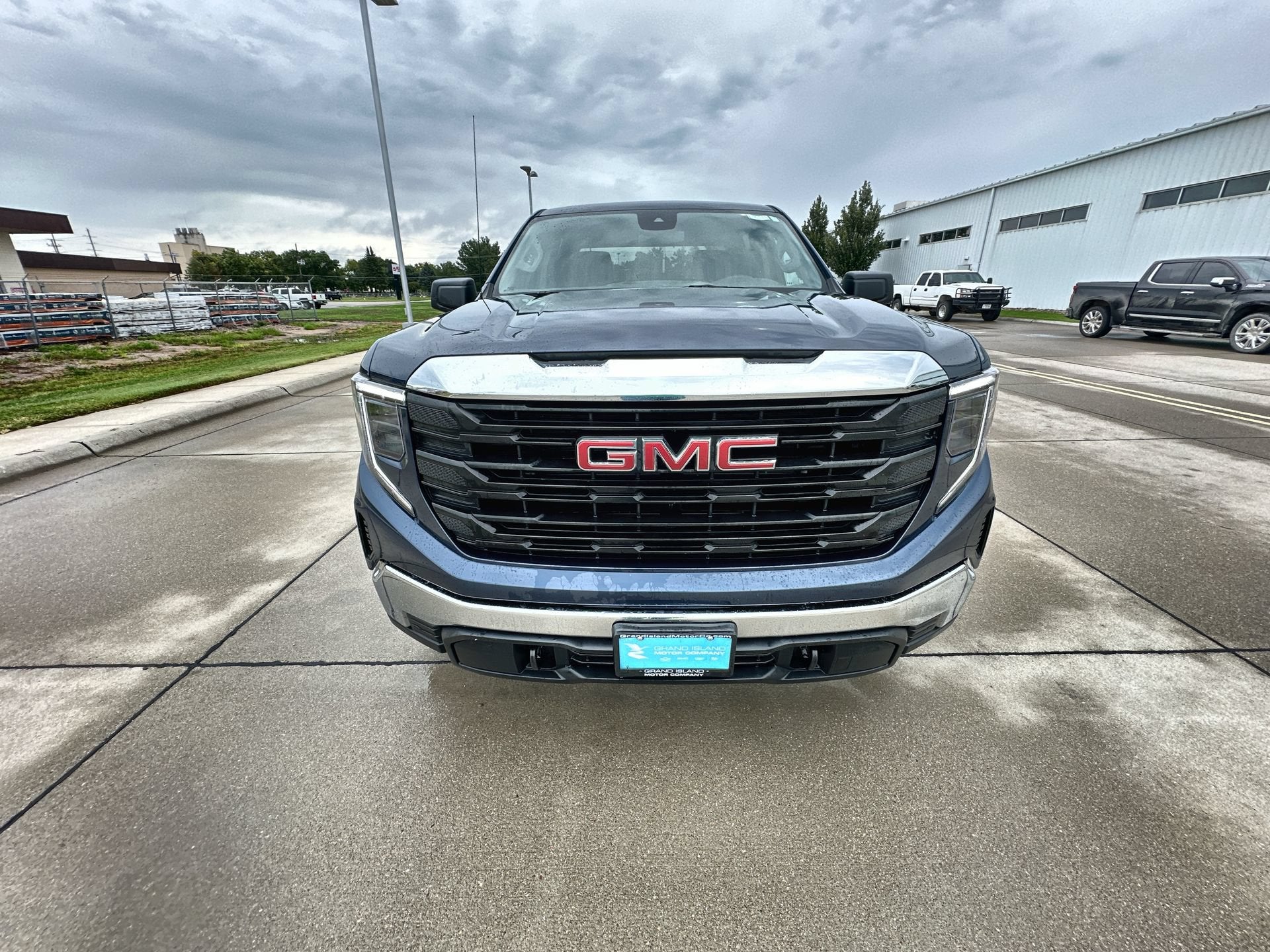 2023 GMC Sierra 1500 Pro