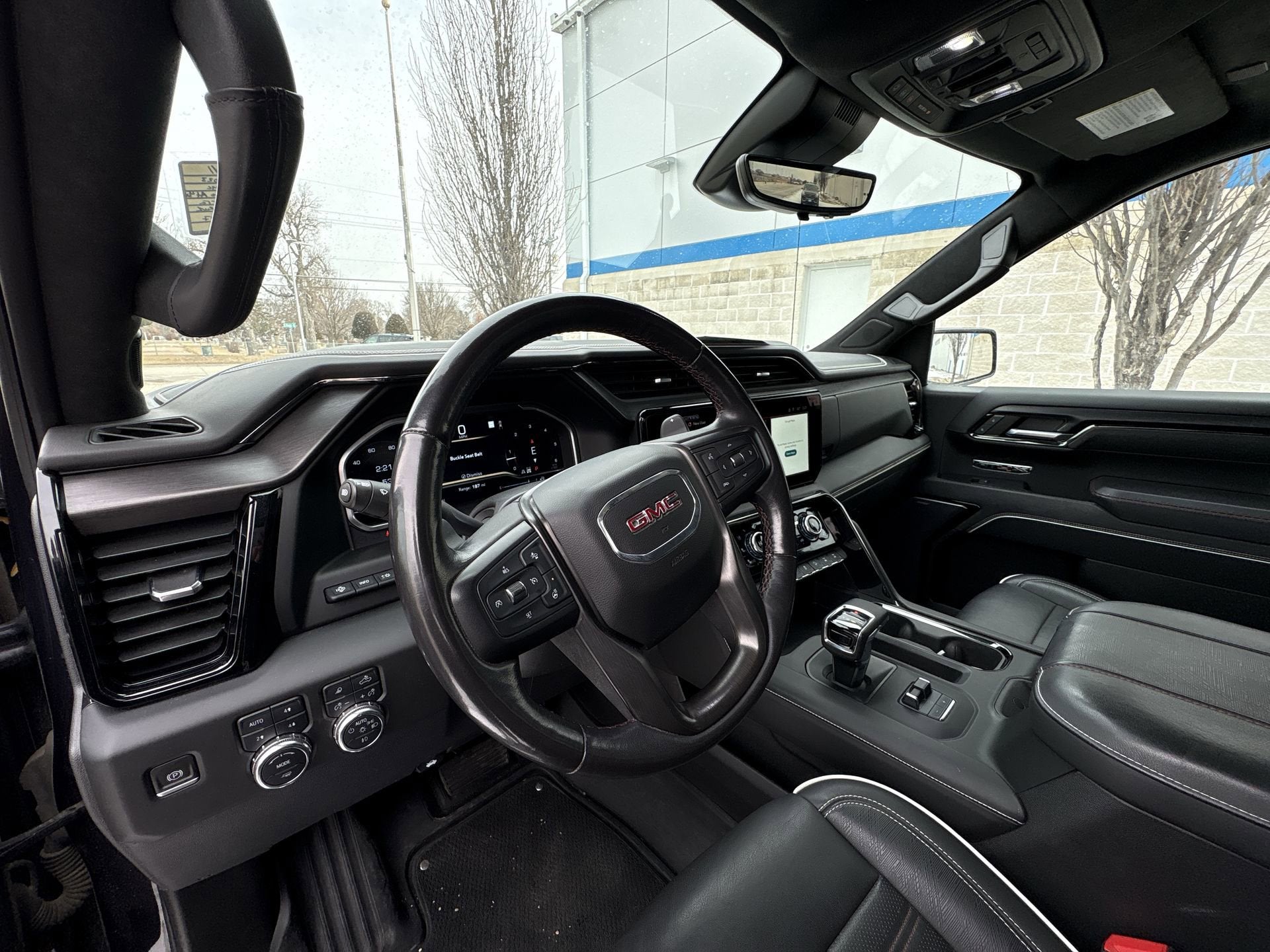 2023 GMC Sierra 1500 AT4X