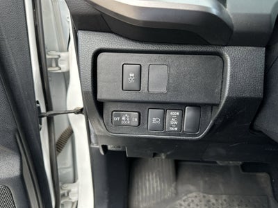 2022 Toyota Tacoma 4WD SR5