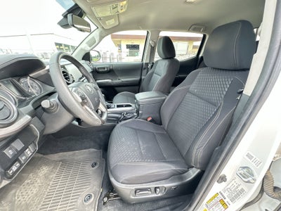 2022 Toyota Tacoma 4WD SR5