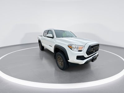 2022 Toyota Tacoma 4WD SR5