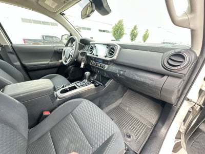 2022 Toyota Tacoma 4WD SR5