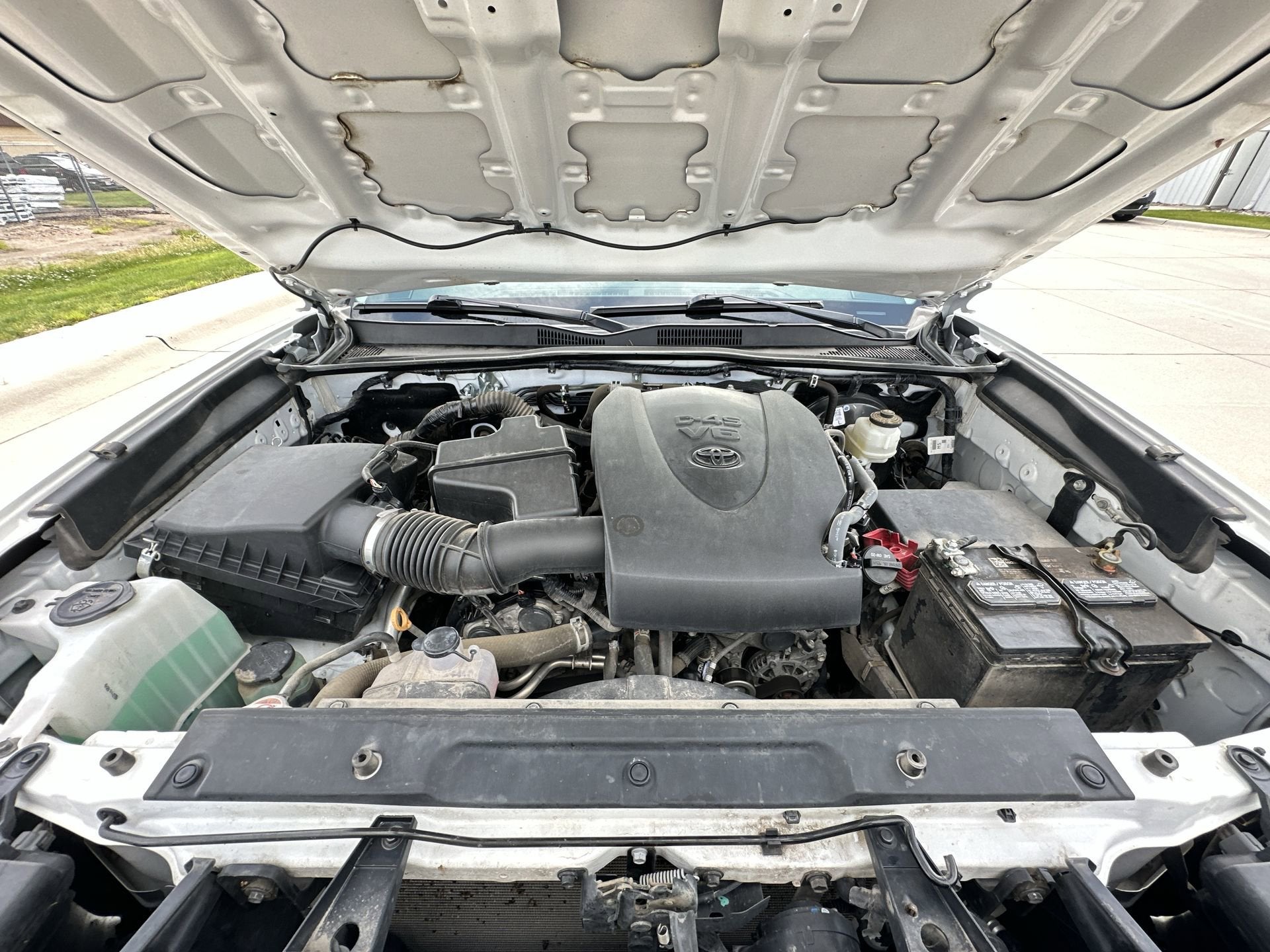 2022 Toyota Tacoma 4WD SR5