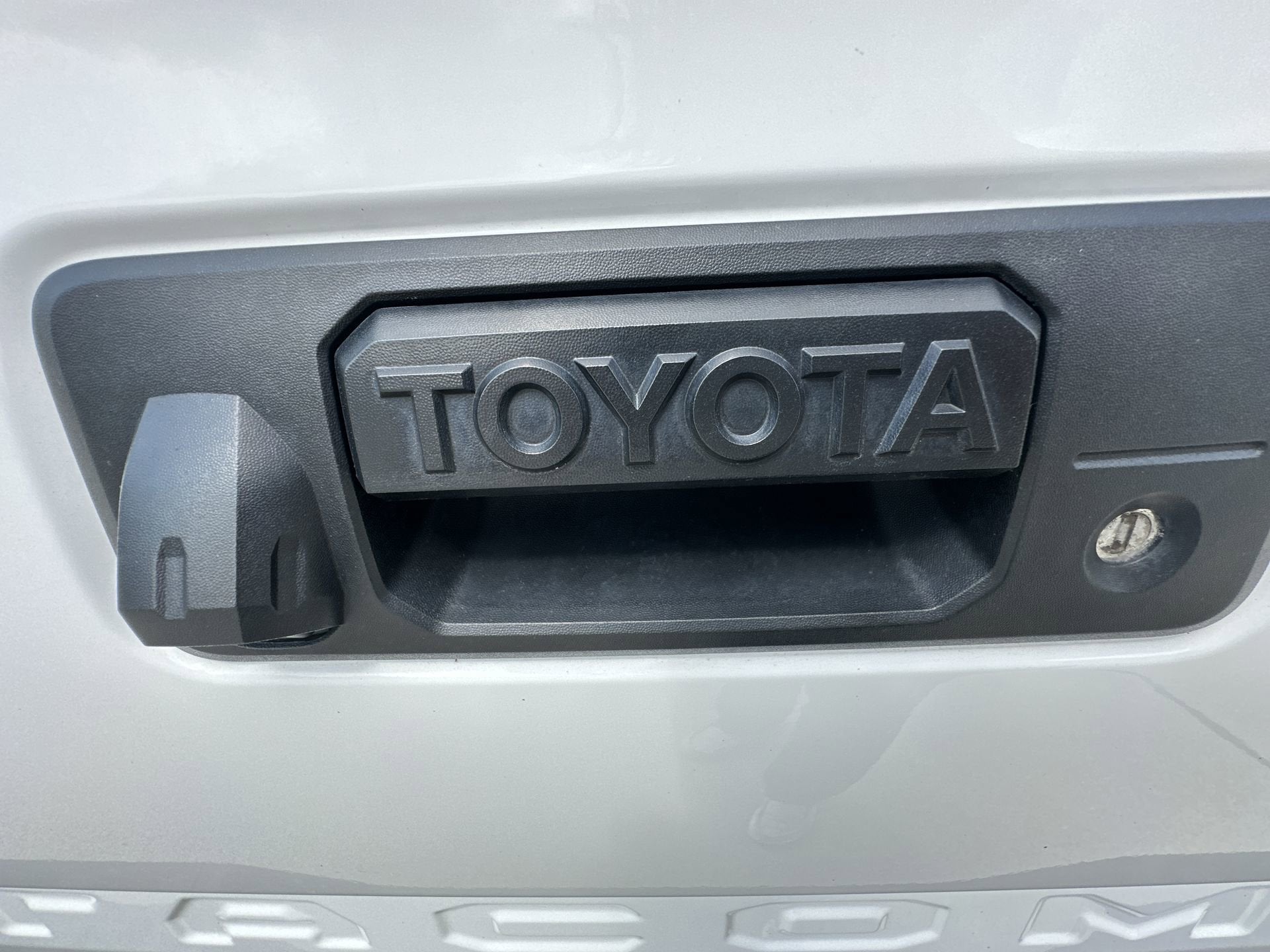 2022 Toyota Tacoma 4WD SR5
