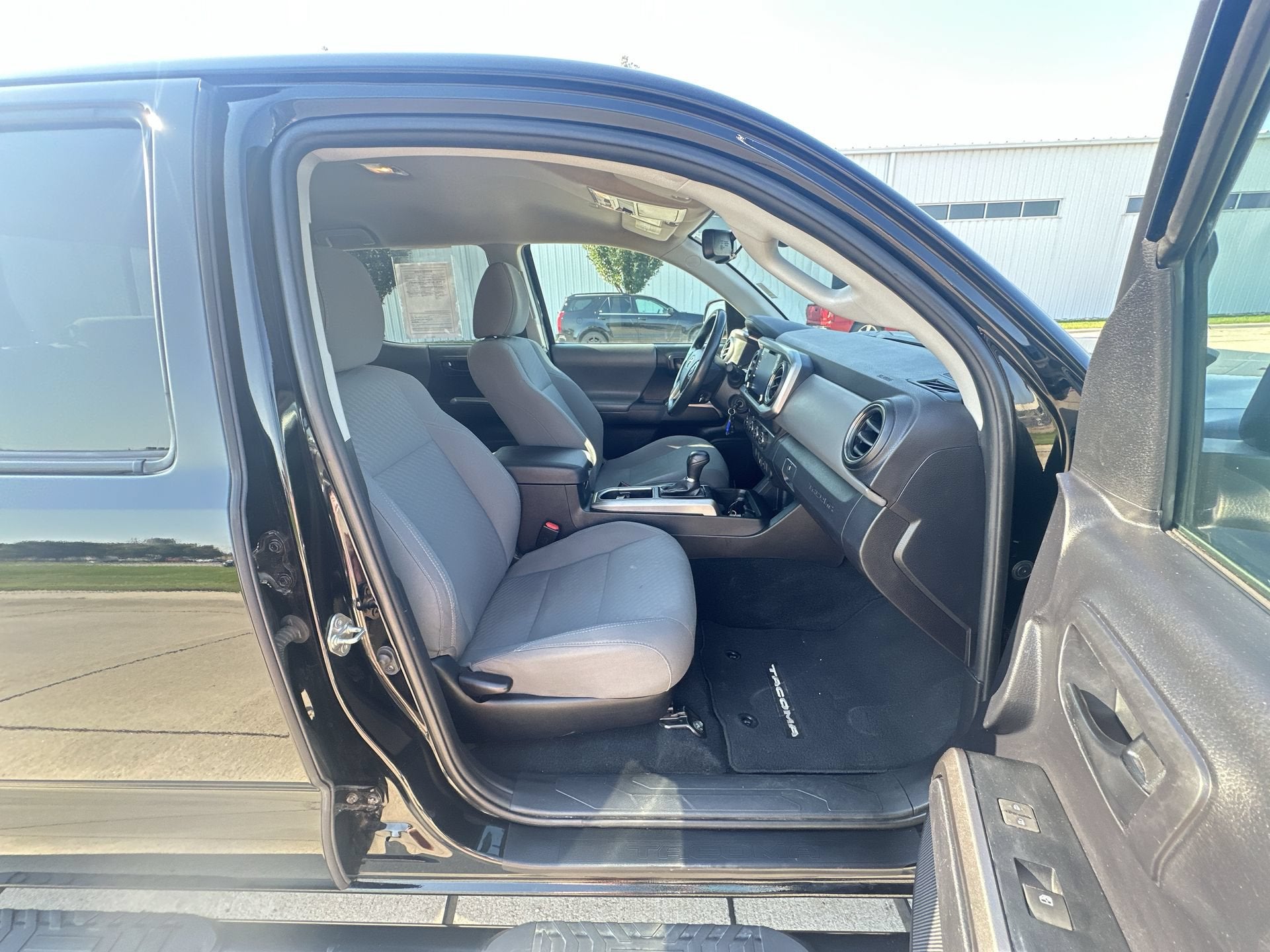 2020 Toyota Tacoma 4WD SR5