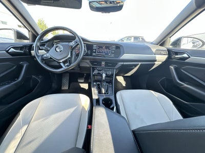 2021 Volkswagen Jetta R-Line