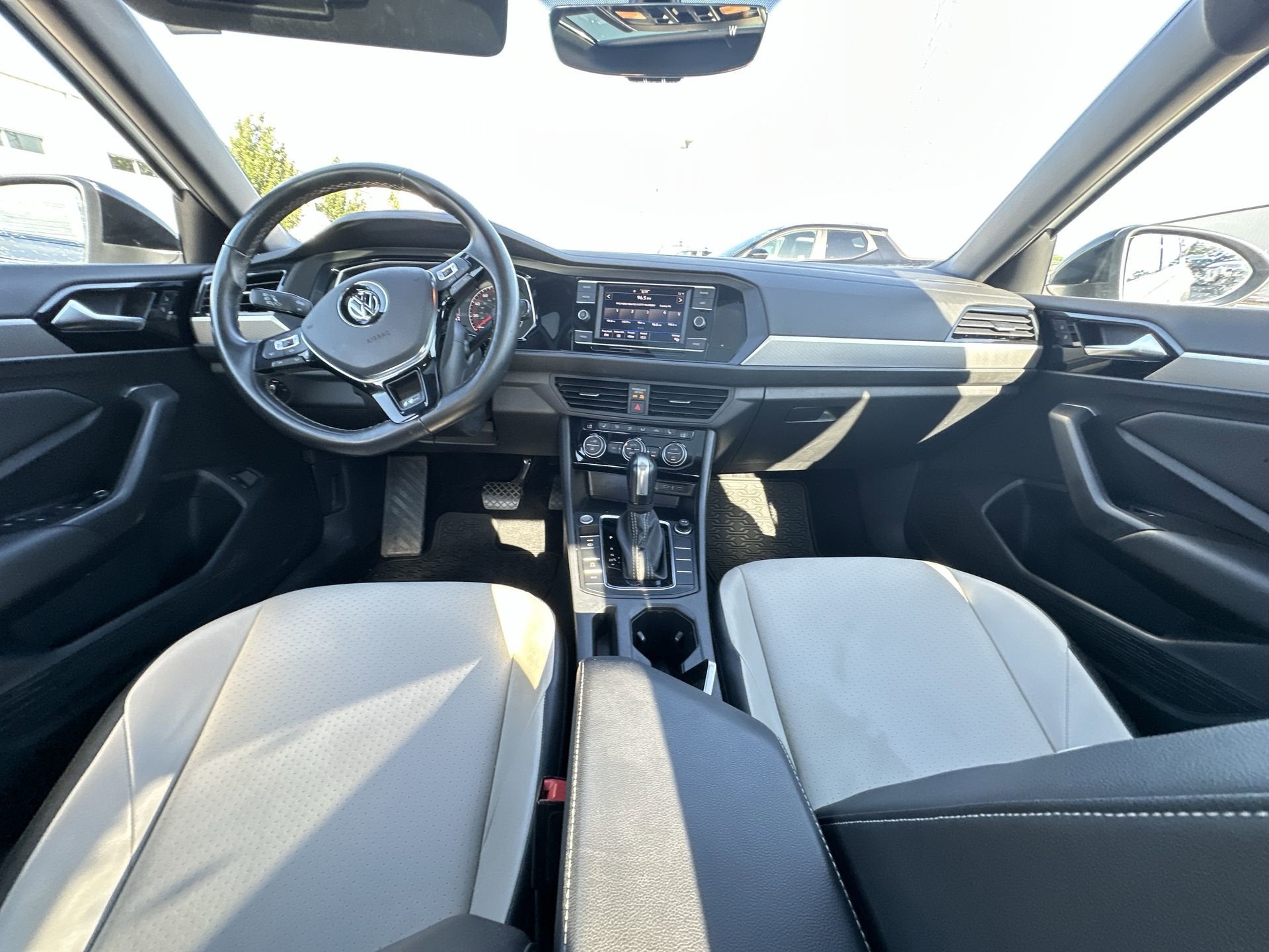 2021 Volkswagen Jetta R-Line