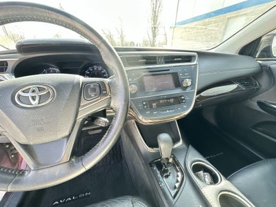 2013 Toyota Avalon D