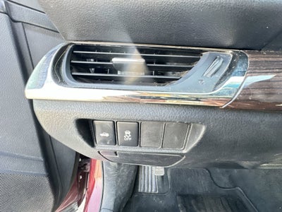 2013 Toyota Avalon D