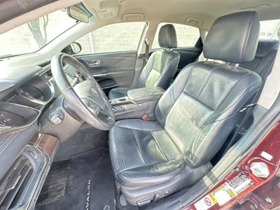 2013 Toyota Avalon D